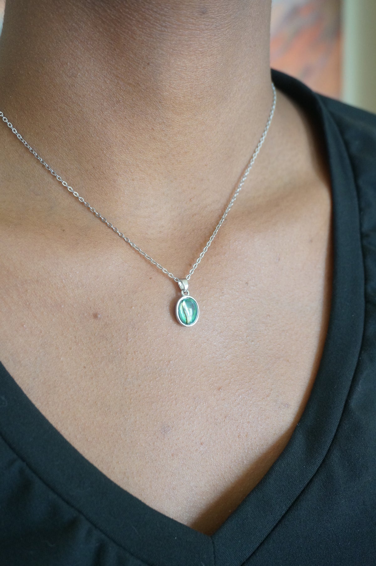 Abalone Oval Necklace (silver)
