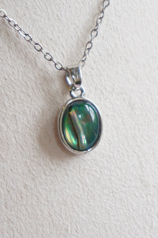 Abalone Oval Necklace (silver)
