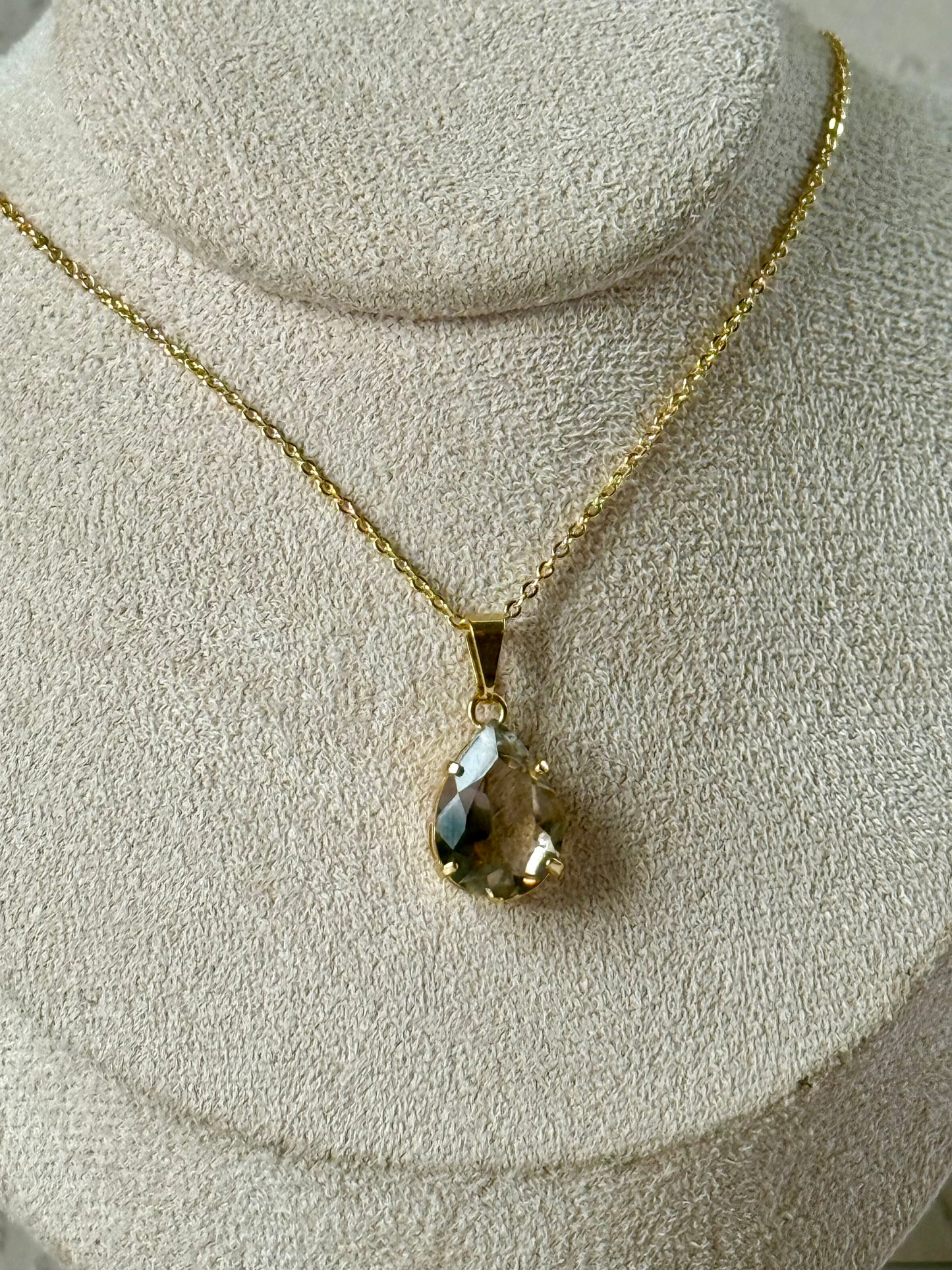 Faceted Smoky Quartz Teardrop Necklace (Gold)