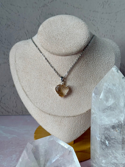 Faceted Copper Rutilated Quartz Heart Necklace (Silver)